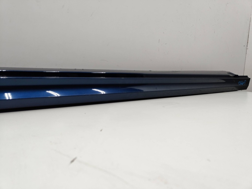 фото №5, Volkswagen passat b8 r-line молдинг поріг права поріг 3g0853858g