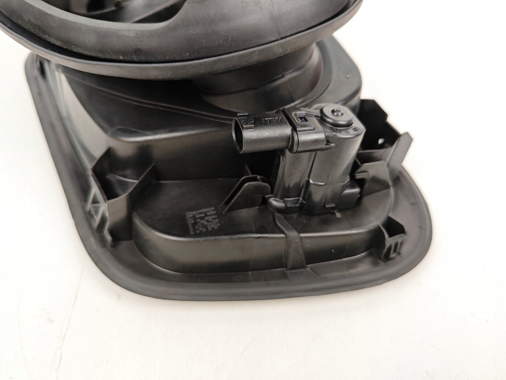 фото №7, Bmw 1 f40 кришка заливної пального 142904-10