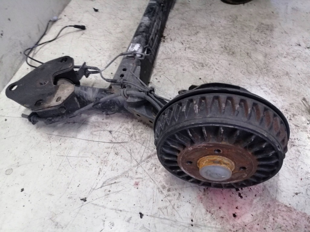 Балка oś задня dacia dokker 2019r в Україні