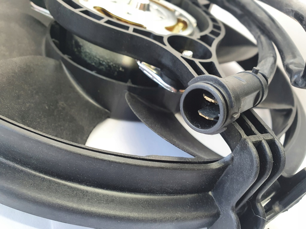 фото №12, Вентилятор радиатора audi a4 b5 a6 c4 a6 c5 a8 d2 cabriolet b3 ford