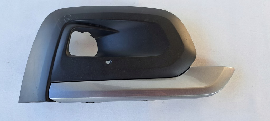 фото №1, Peugeot rifter решётка бампер правая перед 9816764780