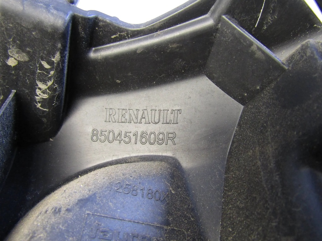 фото №9, Renault clio iv направляющая бампера заднего 850451609r