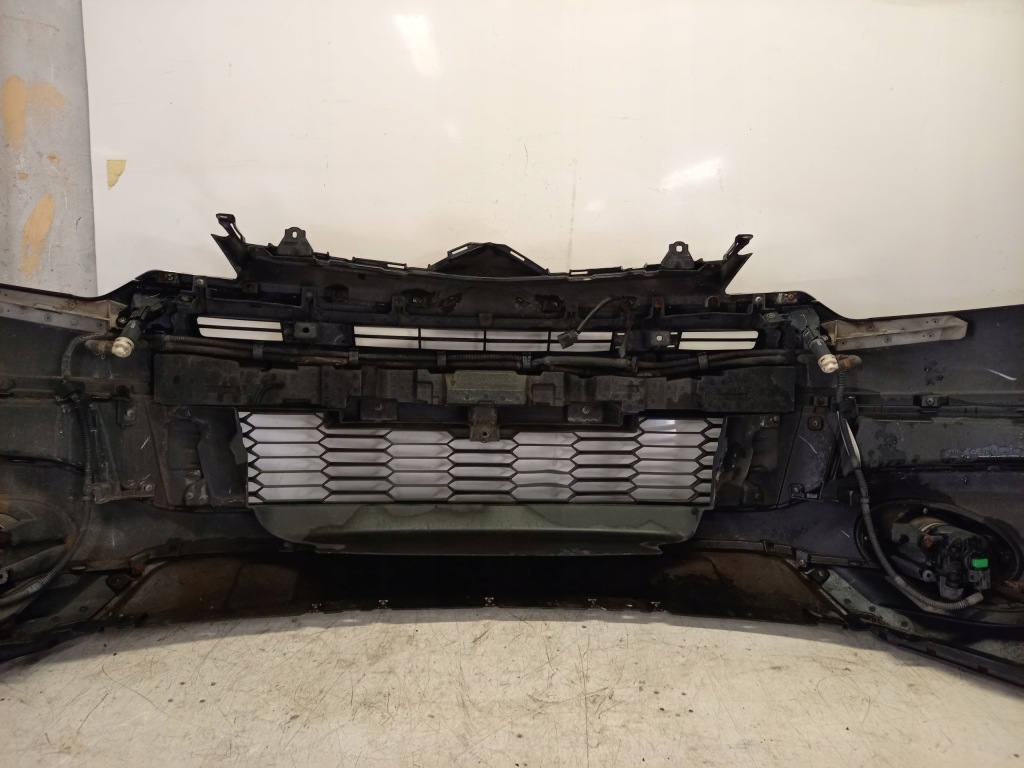 Бампер перед citroen c-crosser омыватель Оригинал