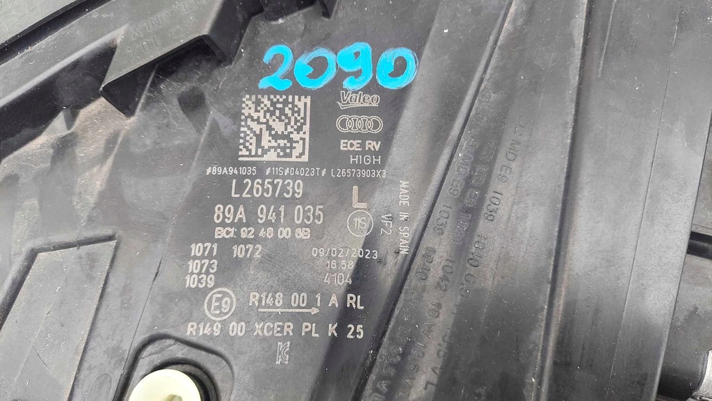 фото №16, Audi q4 e-tron лампа ліва перед передня full led matrix 2090