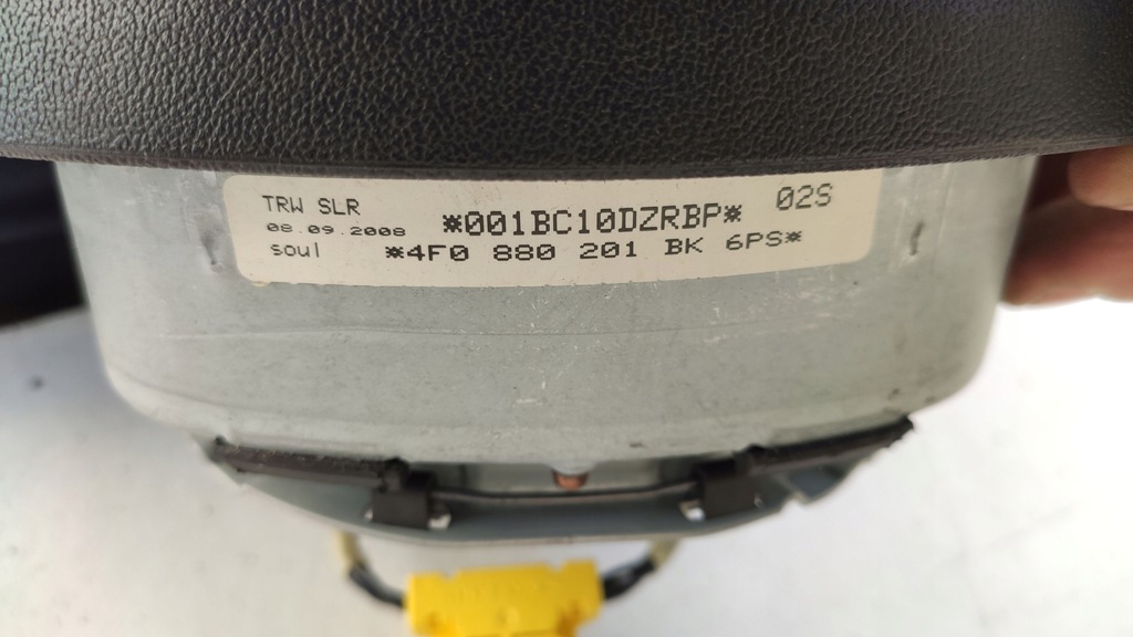 фото №14, Audi a6 c6 повітропровід s-line подушка пелюстки перемикання 8k0419091ak 4f0880801bk