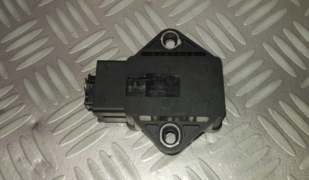 фото №5, Bmw 5 e60 e61 e63 e64 датчик швидкості обертів dsc esp 6774039 0265005266