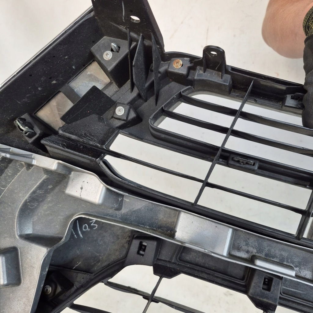 фото №12, Toyota hilux viii 8 lift 20- бампер перед передний решётка радиатора 52119-0kk50