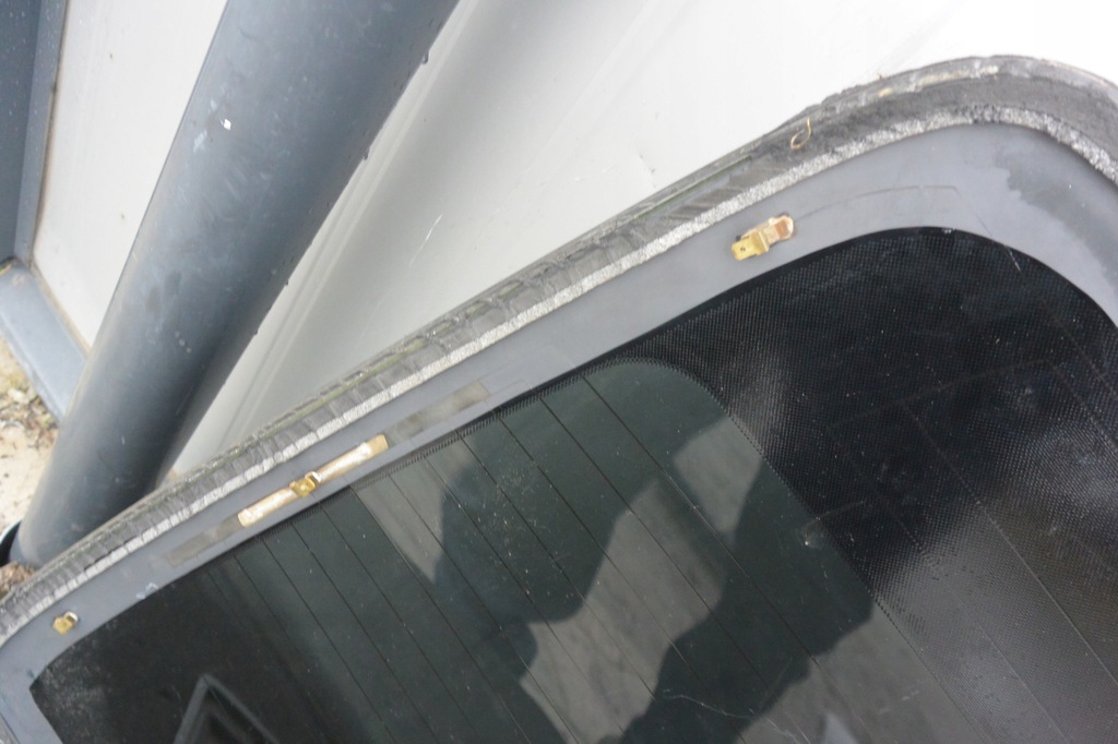 фото №9, Стекло задняя задняя оригинал nissan maxima qx a33