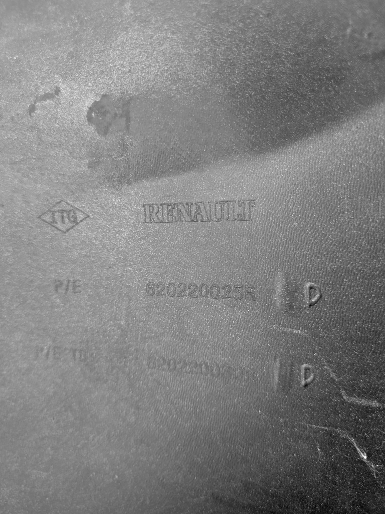 фото №12, Бампер перед передній dacia duster i 2010-17