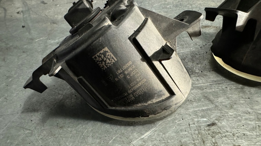 фото №6, Renault master iii iv opel movano b c противотуманная фара правый оригинал 8200002470