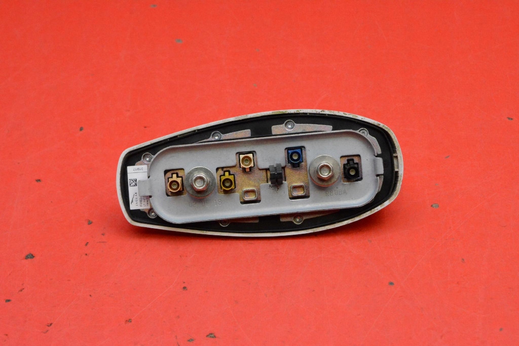 фото №5, Антена плавник білий fw93-19c089-eb jaguar xf x260 2 ii sedan 15-20