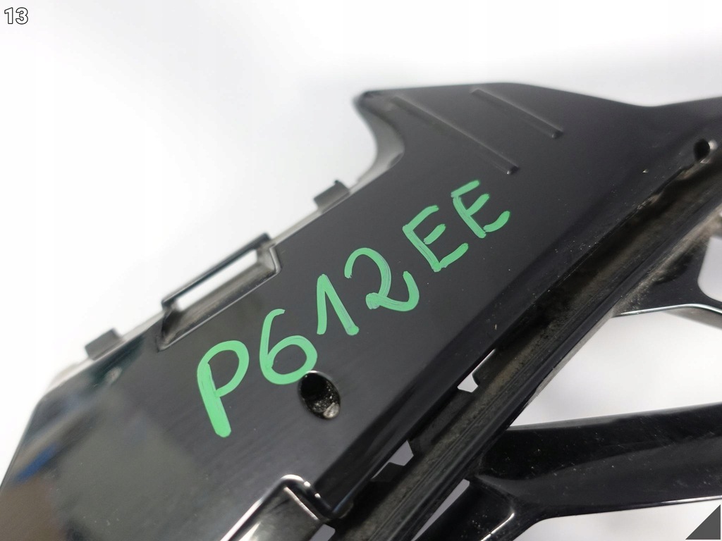 фото №14, Audi rs4 8w0 b9 lift 19- решітка радіатора решітка радіатора впуск бампер перед версія pdc камера