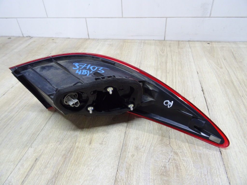 фото №7, Mazda 6 vi gj sedan hb 12-15 лампа правая задняя led ghk1-51150 220-41978