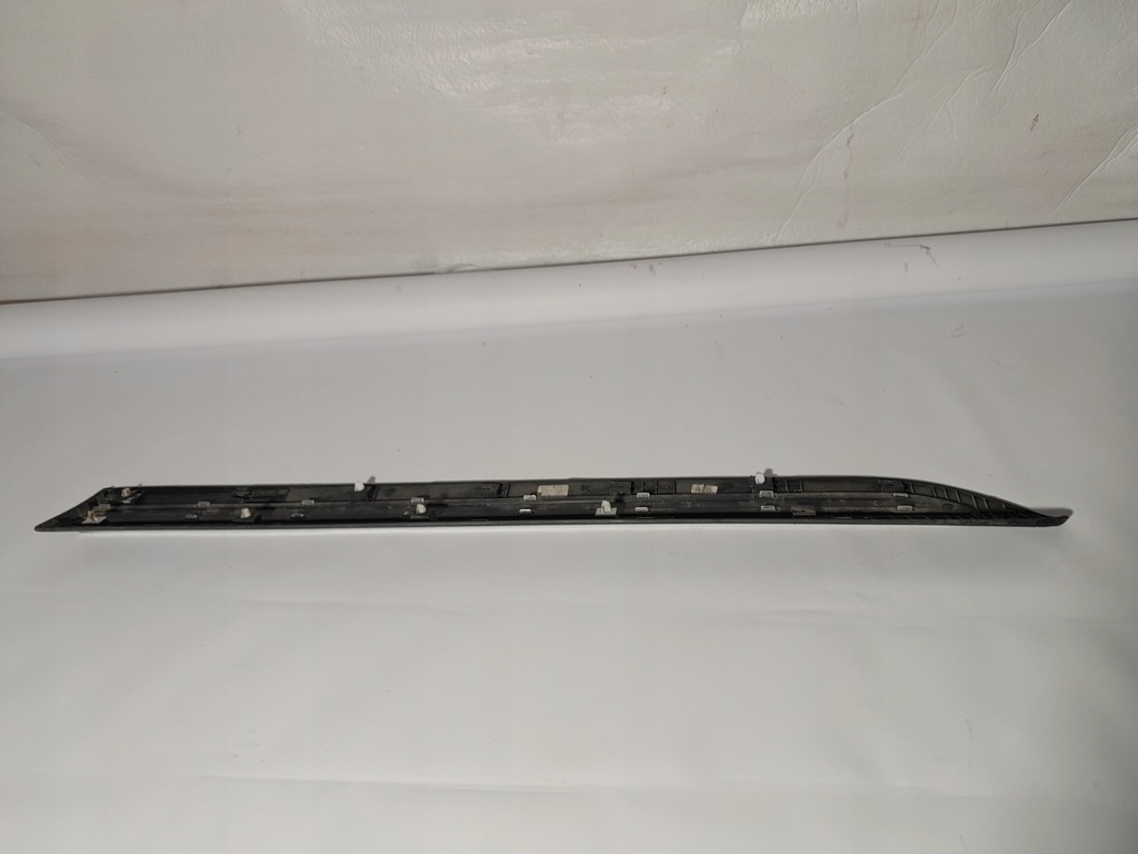 фото №3, Kia carnival 2022 молдинг поріг 87723-r0100