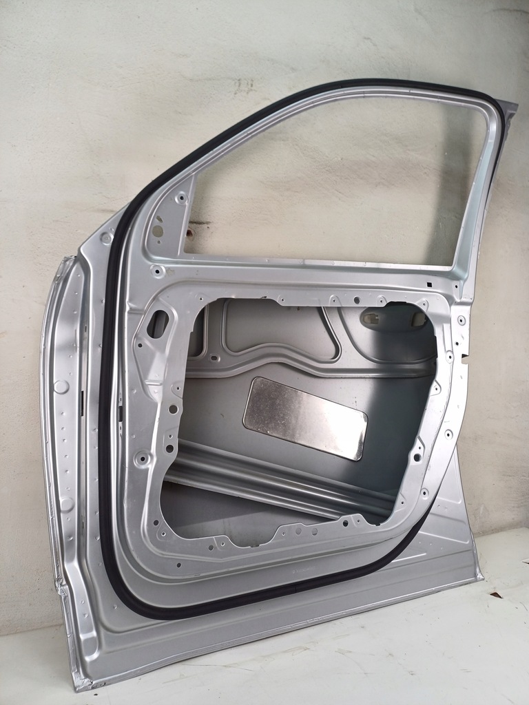 фото №9, Дверь правый перед правое передние mercedes glb x247 a247 w247 a2477224201