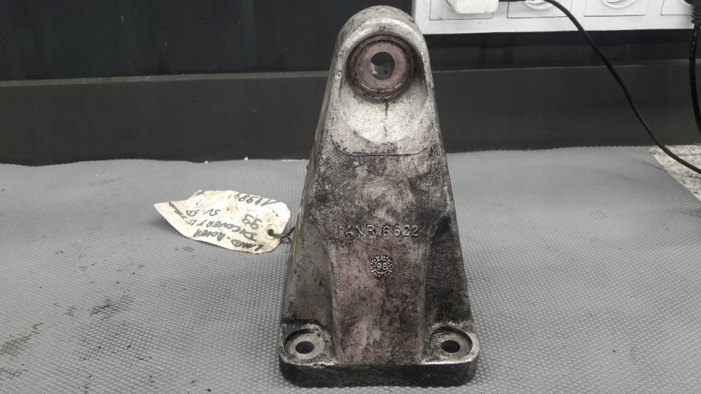 фото №1, Anr6622 кронштейн двигателя правая land rover discovery ii 2.5td