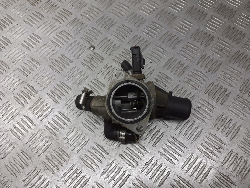фото №1, Корпус термостата fiat stilo 60653946