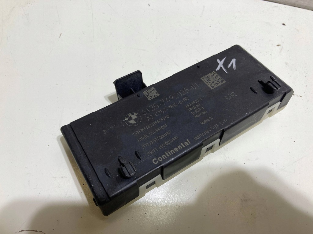 фото №1, Bmw x1 f48 f49 2018 модуль кришки