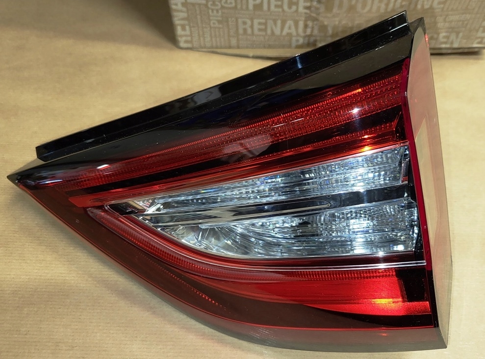 фото №13, Лампа задняя крышка багажника багажника r grand scenic iv правая 265503368r