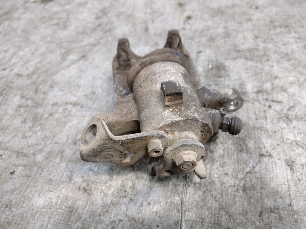 фото №12, Суппорт тормозной правый задняя audi a3 8l 1,6b