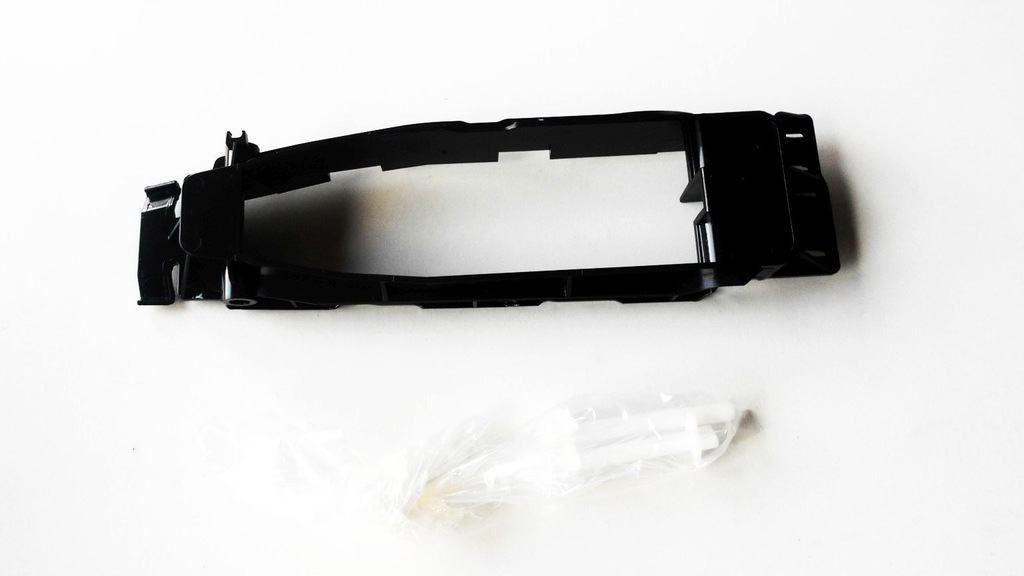 фото №1, Рамка ліва двері перед bmw f01 f02 f04 оригінал