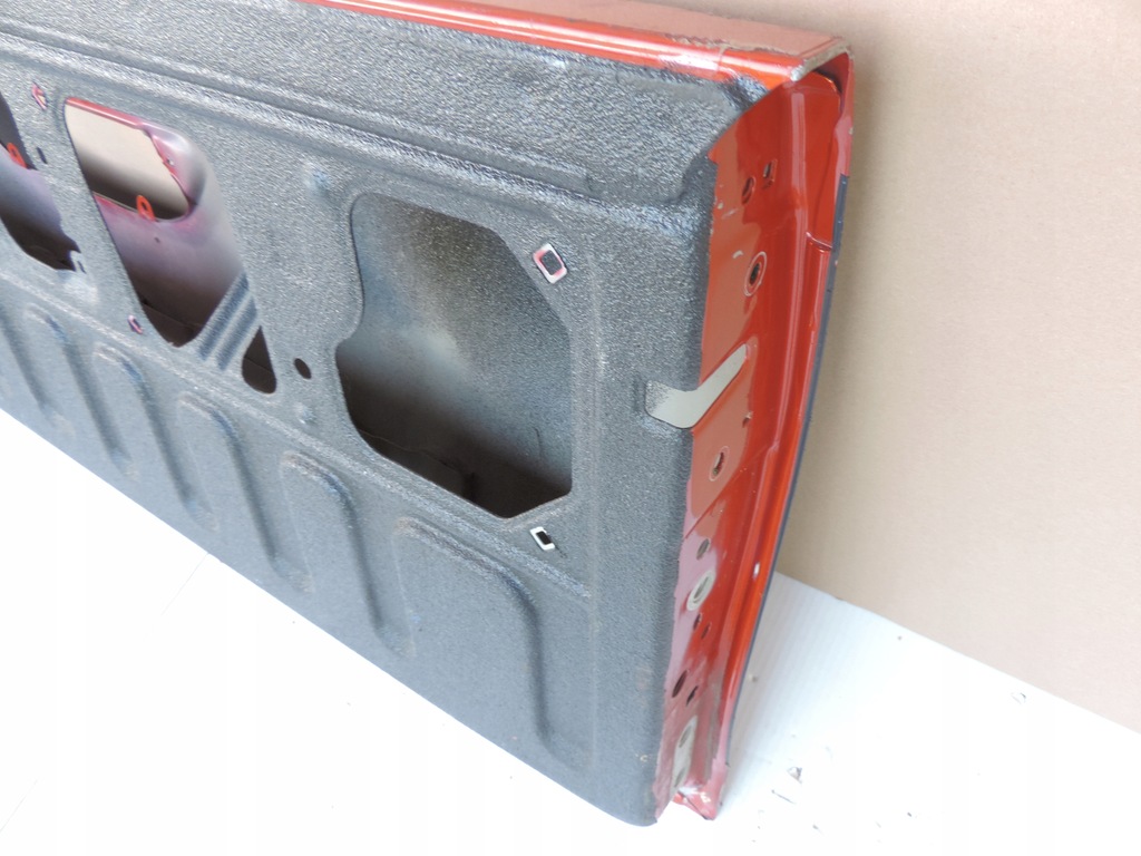 фото №11, Toyota hilux 2016 2017 2018 крышка багажника задняя задняя