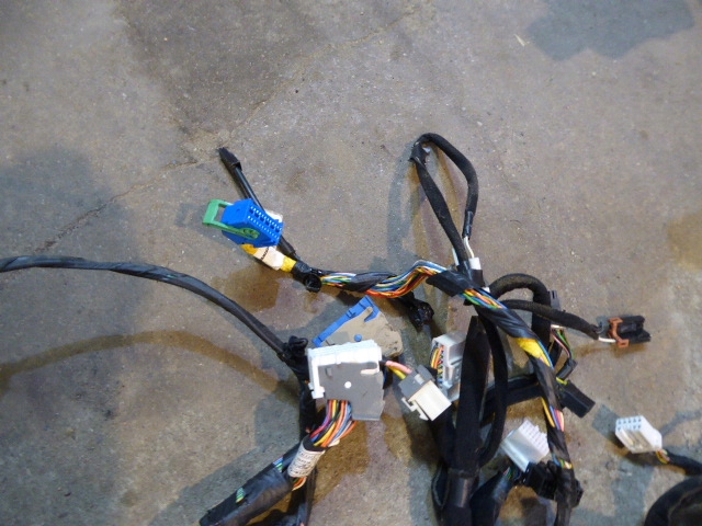 фото №7, Kia ceed i жгут электропроводка колодка штекер салона панели 1.6 crdi d4fb