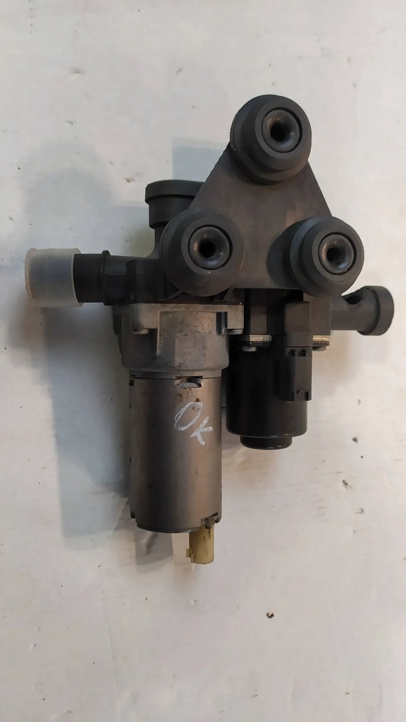 фото №6, Клапан помпа wody отопителя bmw e90