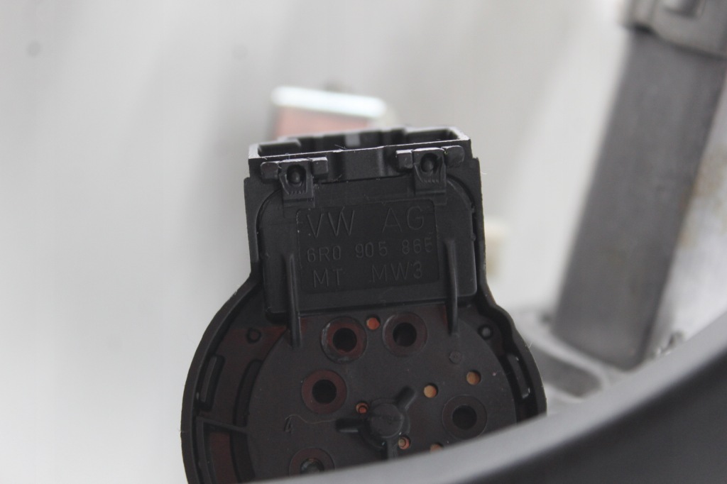 фото №6, Seat ibiza iv колонка рулевая 6r1419501fd