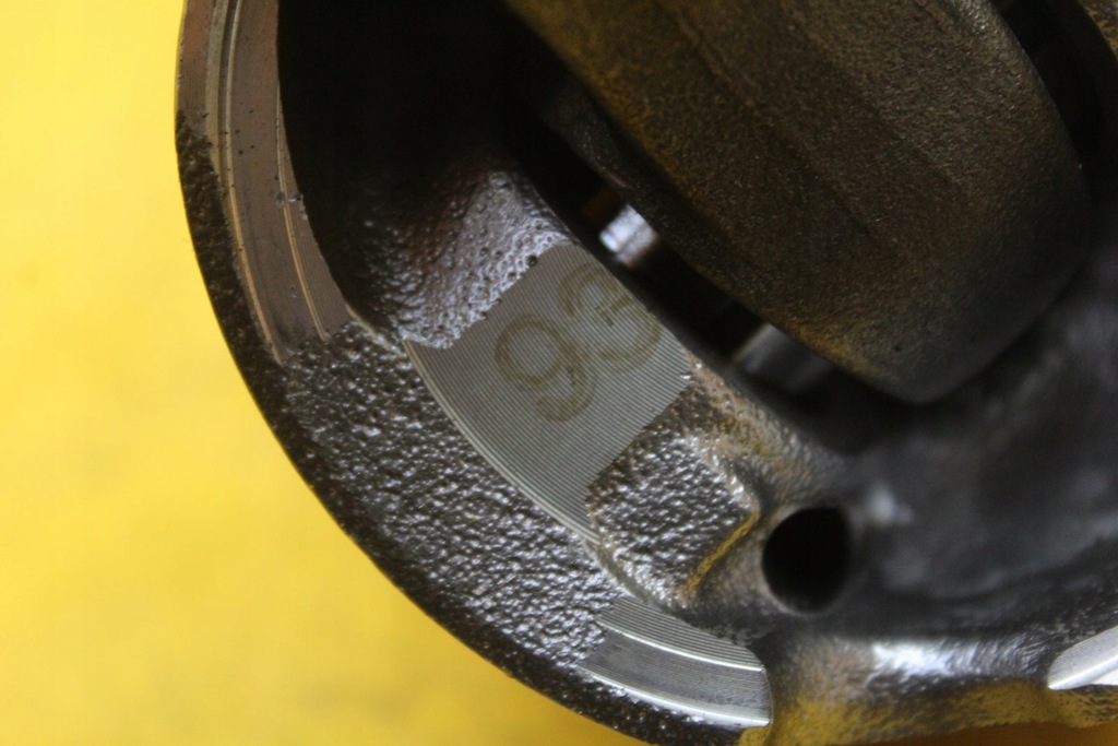 фото №11, Поршень шатун a4 b7 golf v a3 8p 2.0 tdi 038j