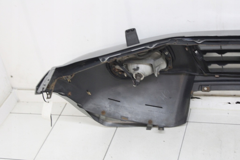 фото №12, Mitsubishi pajero iii 99r- бампер перед передний омыватель противотуманные фары