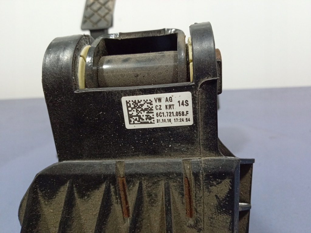 фото №4, Fabia iii 6v 14- педали газа тормоза сцепления eu 6c1721059m