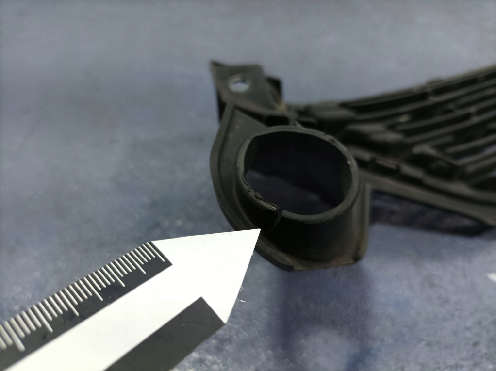 фото №7, Peugeot 301 lift решітка середня бампера перед 9816027880