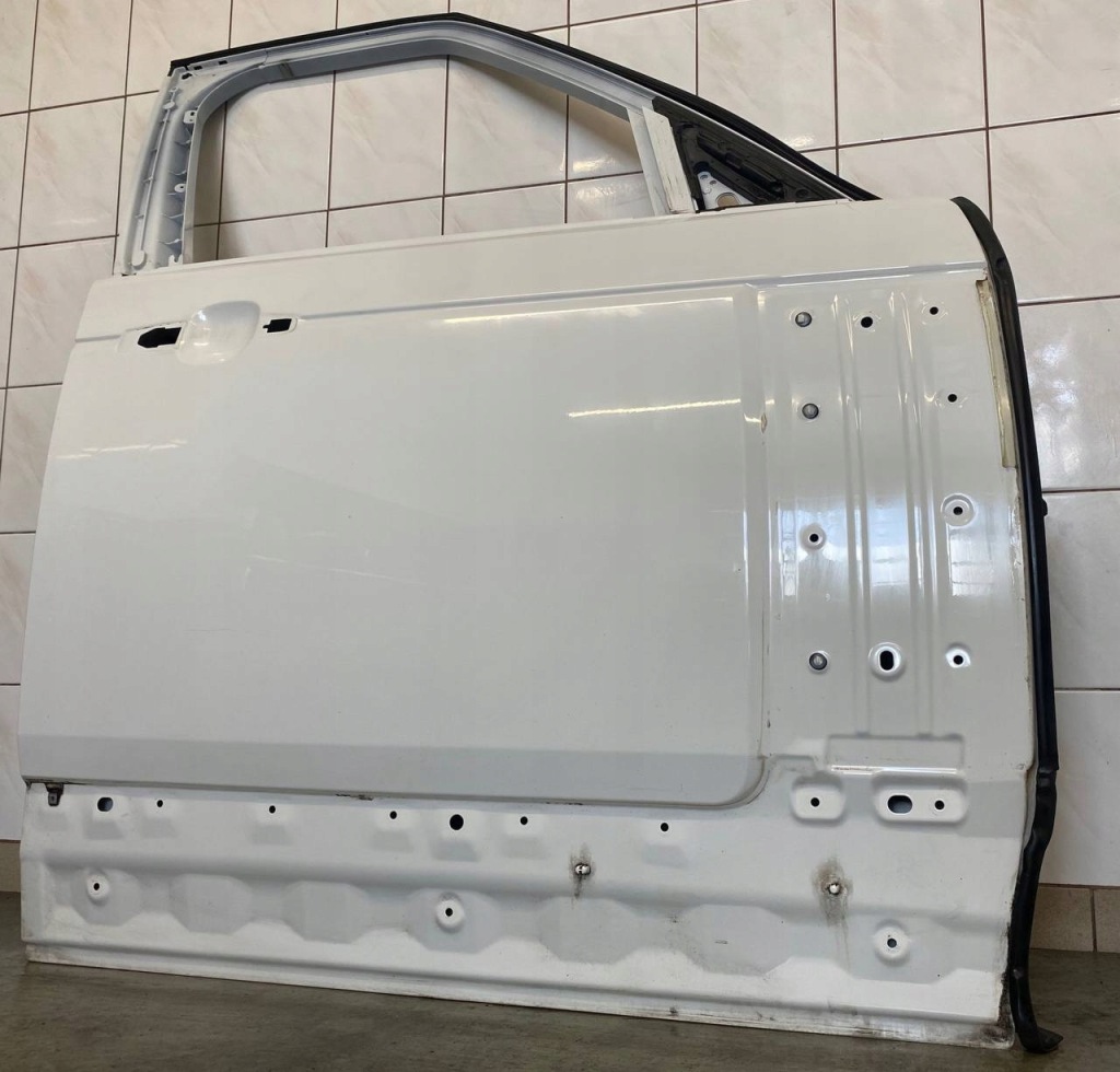 фото №3, Дверь правое перед land rover range rover l405 оригинальный номер цвет: fuji white