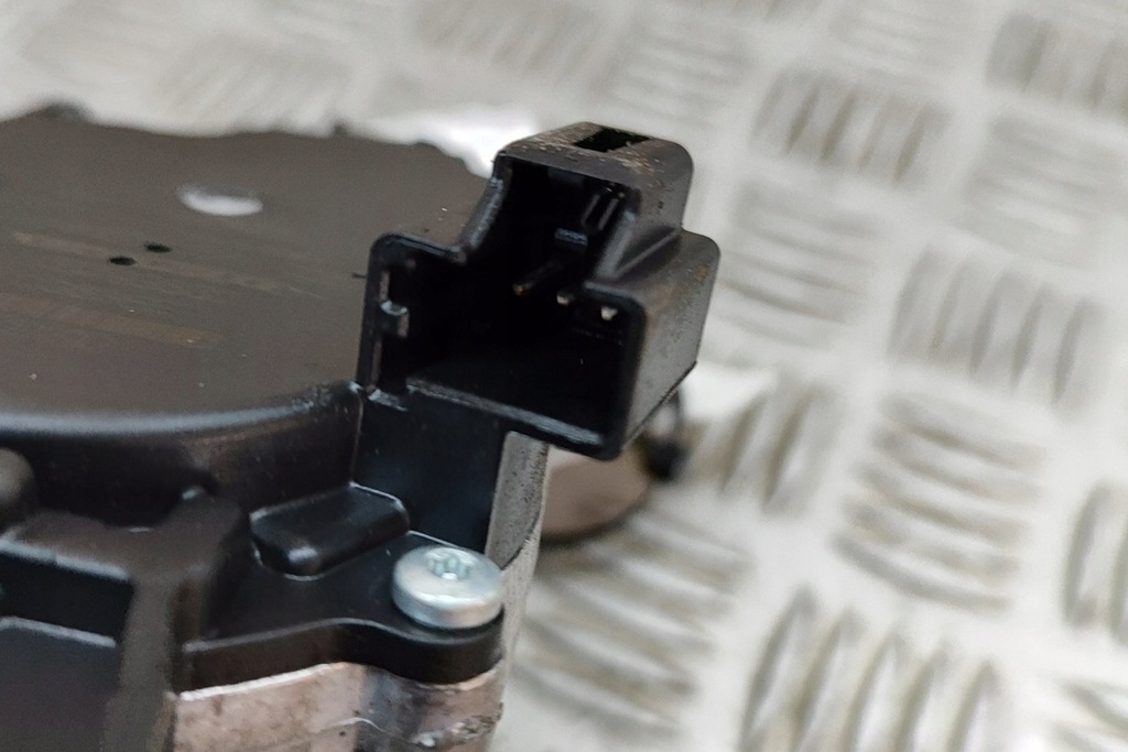 фото №6, Двигун двірники задній кришки volvo xc90 mk2 31349380 2019 23835238