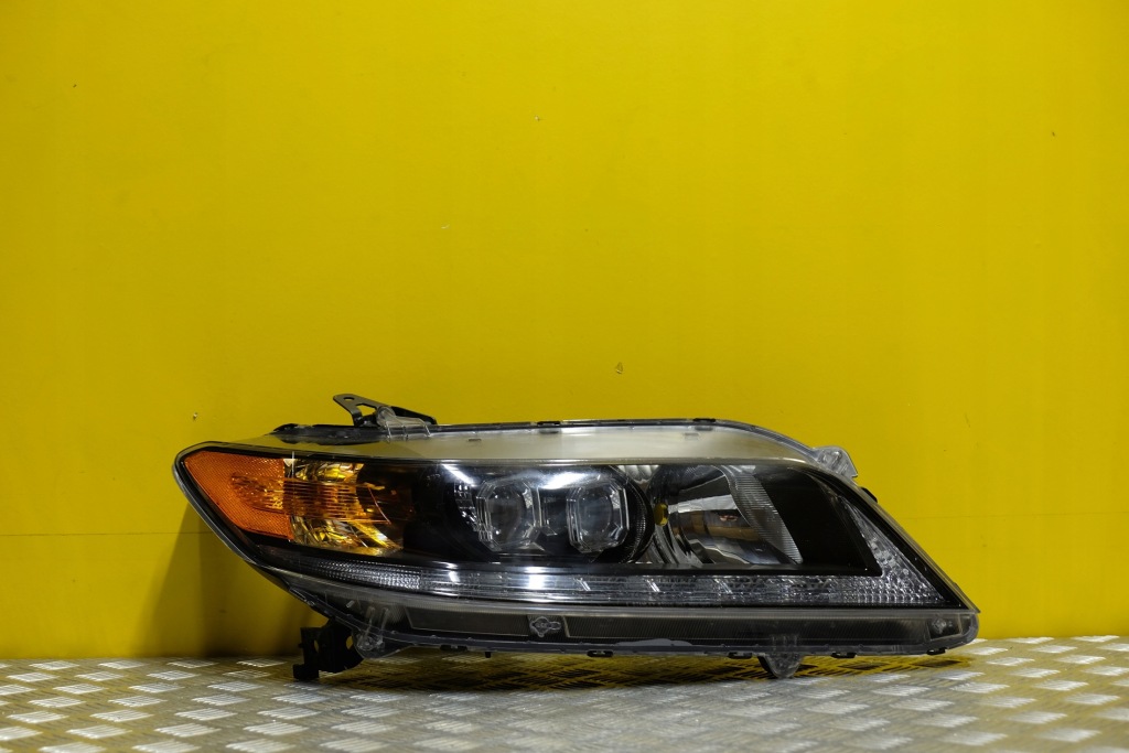 Купить Honda accord купе 2013- фара фара led r америка