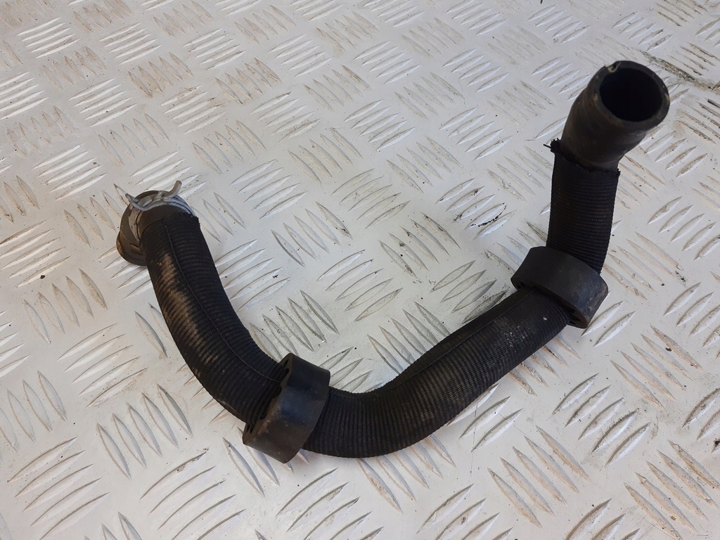 фото №1, Nissan pulsar 1.5 wąż шланг труба wody