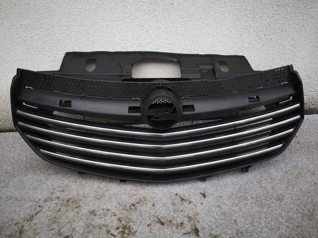 фото №1, Opel vivaro b 2 ii 14- решётка радиатора решётка радиатора