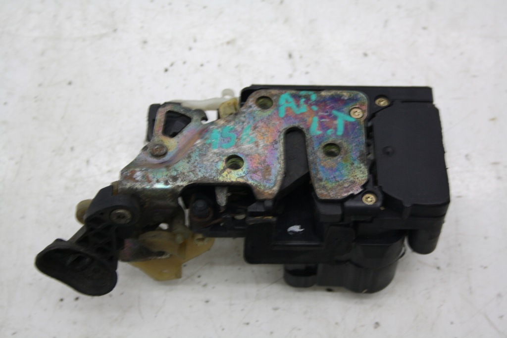 Купити Замок двері лівий задня alfa romeo 156 16630255