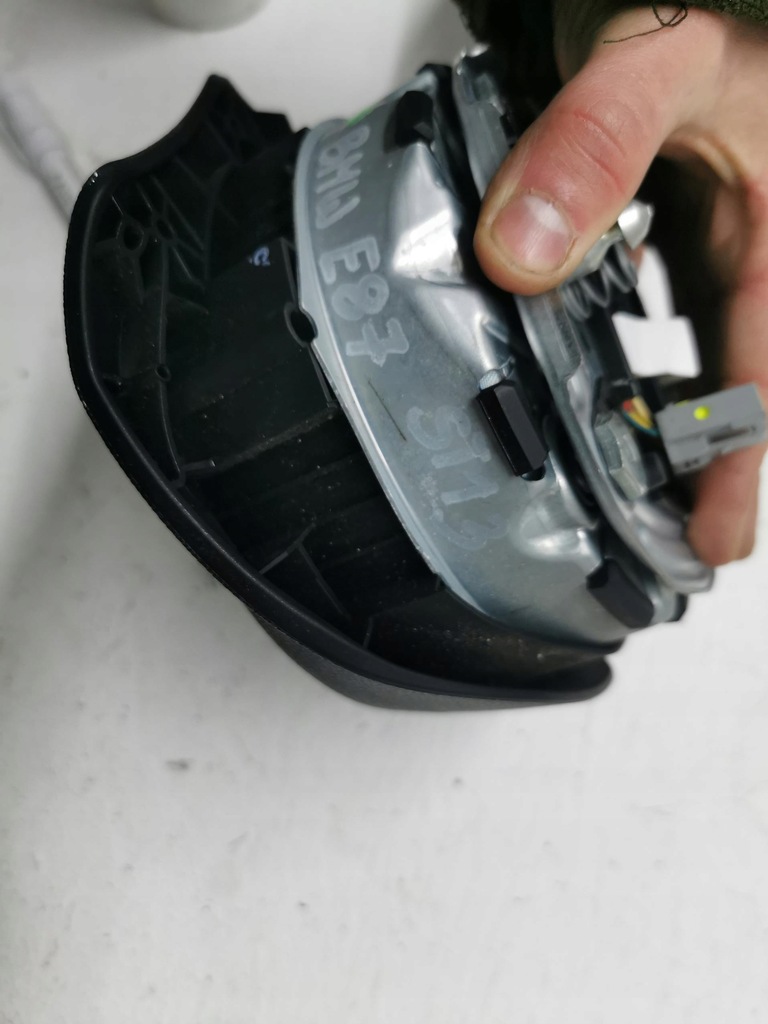 фото №8, Подушка безпеки водія bmw seria 1 e87 04-13 6779828