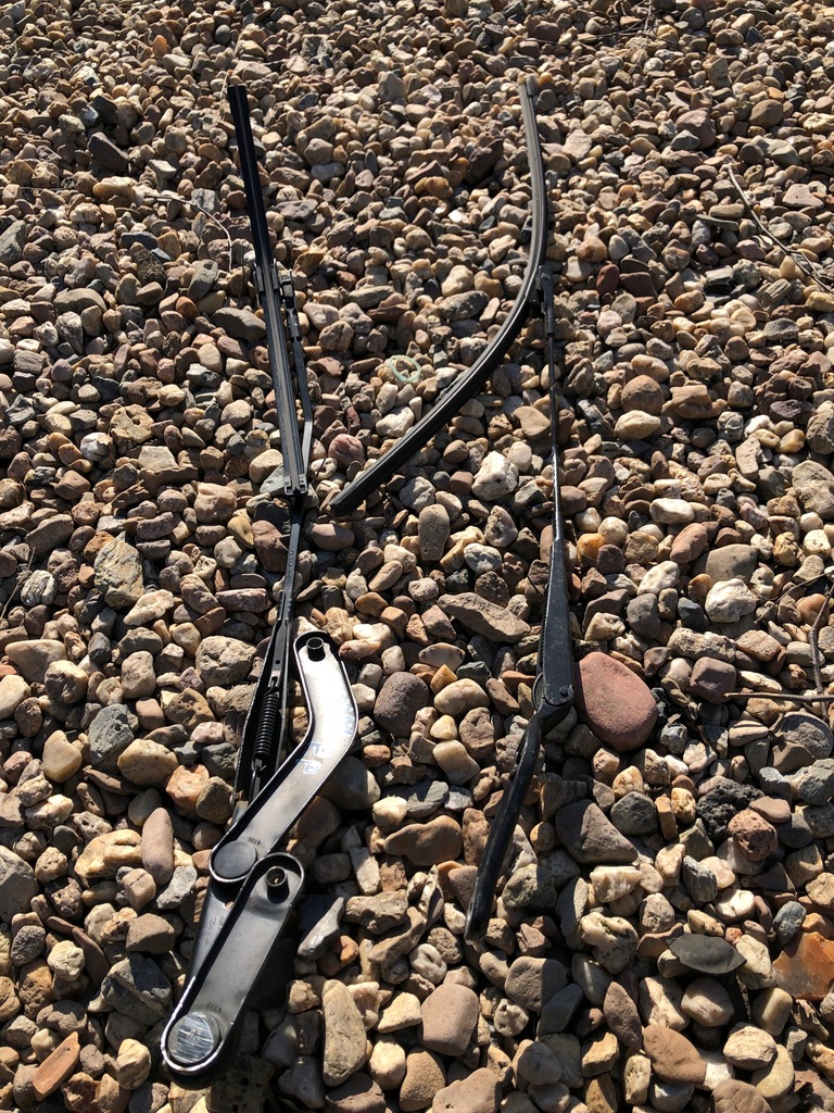 фото №4, Focus c-max рычаг дворники правое 3m5117526ca