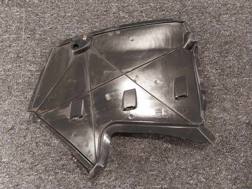 фото №1, Audi a4 b9 защита подвеска 8w0825219a