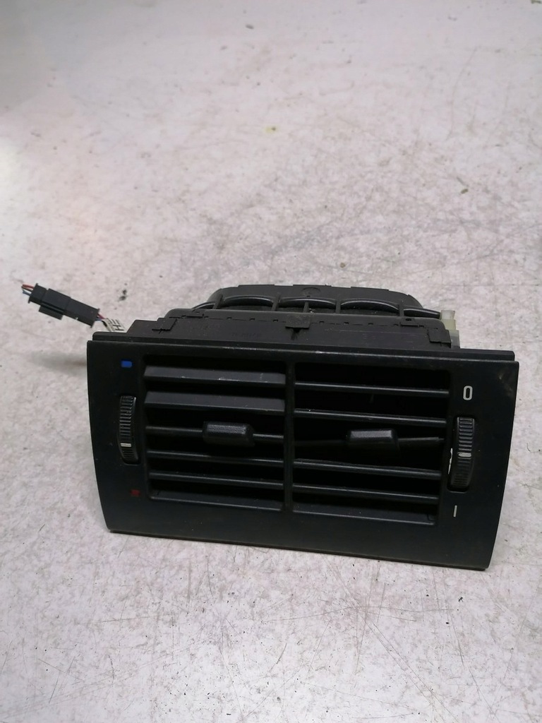 фото №1, Решётка обдув задняя туннель bmw e39