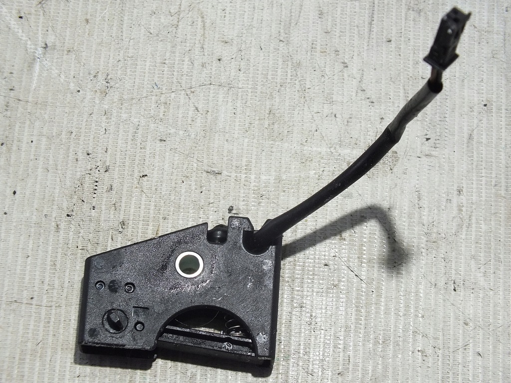 фото №1, Mercedes slk r171 датчик концевой крыша