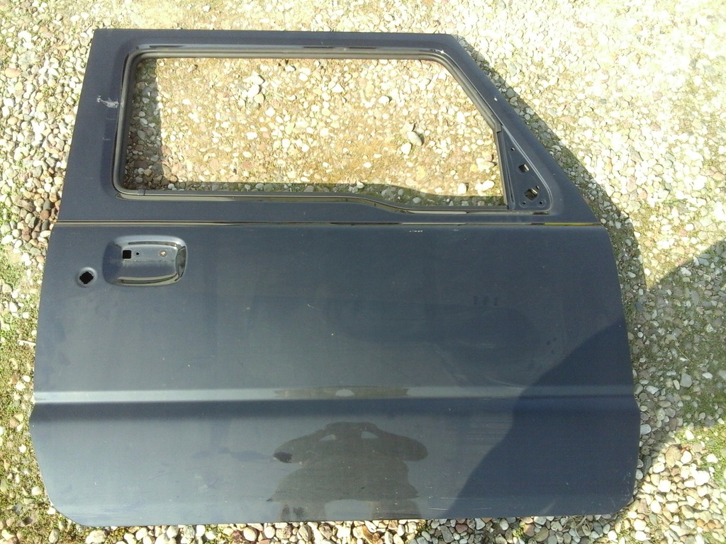 фото №1, Suzuki jimy дверь правое новый model