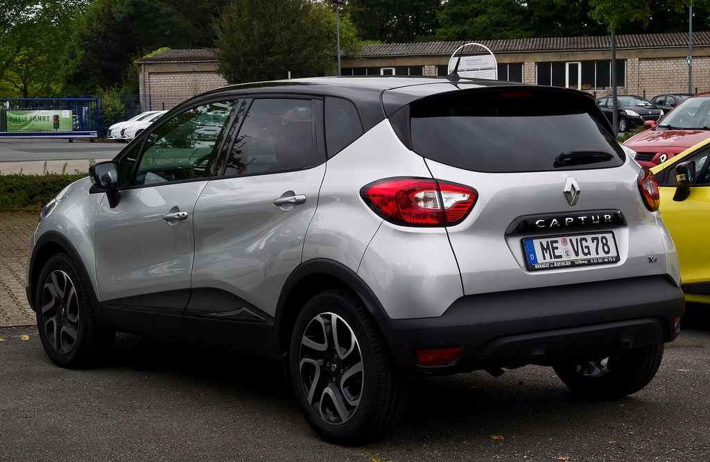 фото №14, Renault captur 1 13- лампа права задня 265502731r