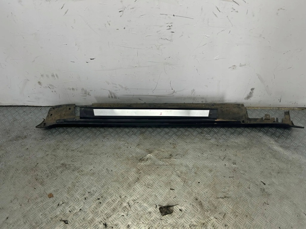 Купить Молдинг порог правая mini cooper s r56 s r57