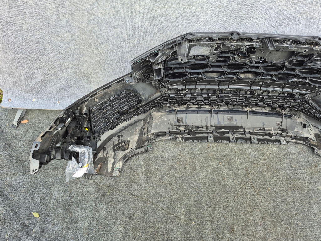 фото №13, Audi rsq8 q8 rs бампер перед оригінал 6x pdc камера