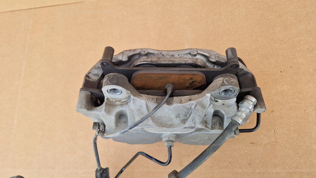 фото №9, Суппорт kompletny перед правый 8w06fn audi a4 b9 audi a5 8w ideał оригинал