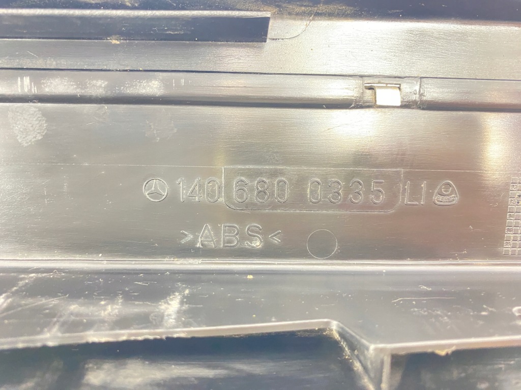 Накладка порог молдинг левый задний  czarna mercedes w140 1406800335 с Разборки